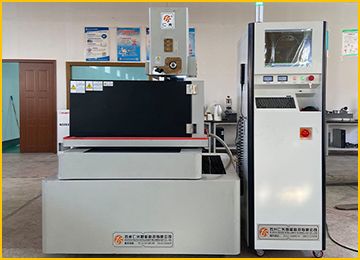 山東中走絲機(jī)床供應(yīng)商-品牌廠家，立省差價(jià)20%【仁光智能】