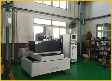 線切割機床絲桿齒輪的更換-仁光智能 線切割機床絲桿齒輪的更換-仁光智能